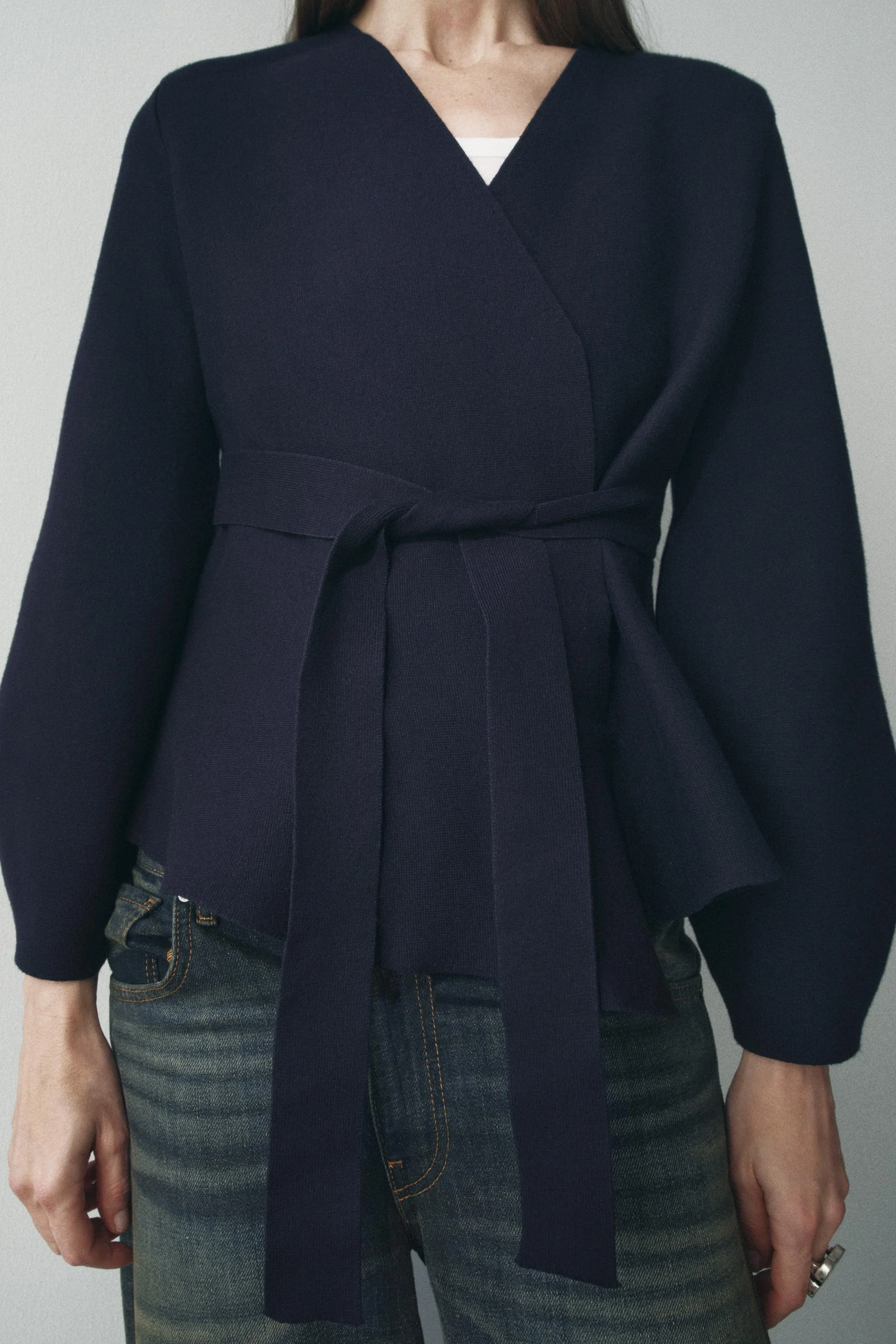BELTED BLAZER WITH SHOULDER PADS - Image 7