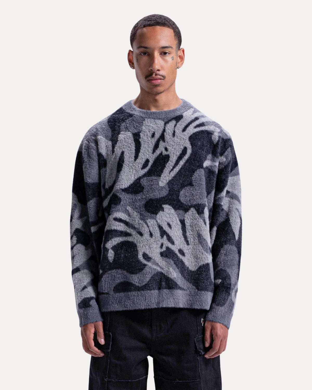 Fluffy Sweater - Image 4