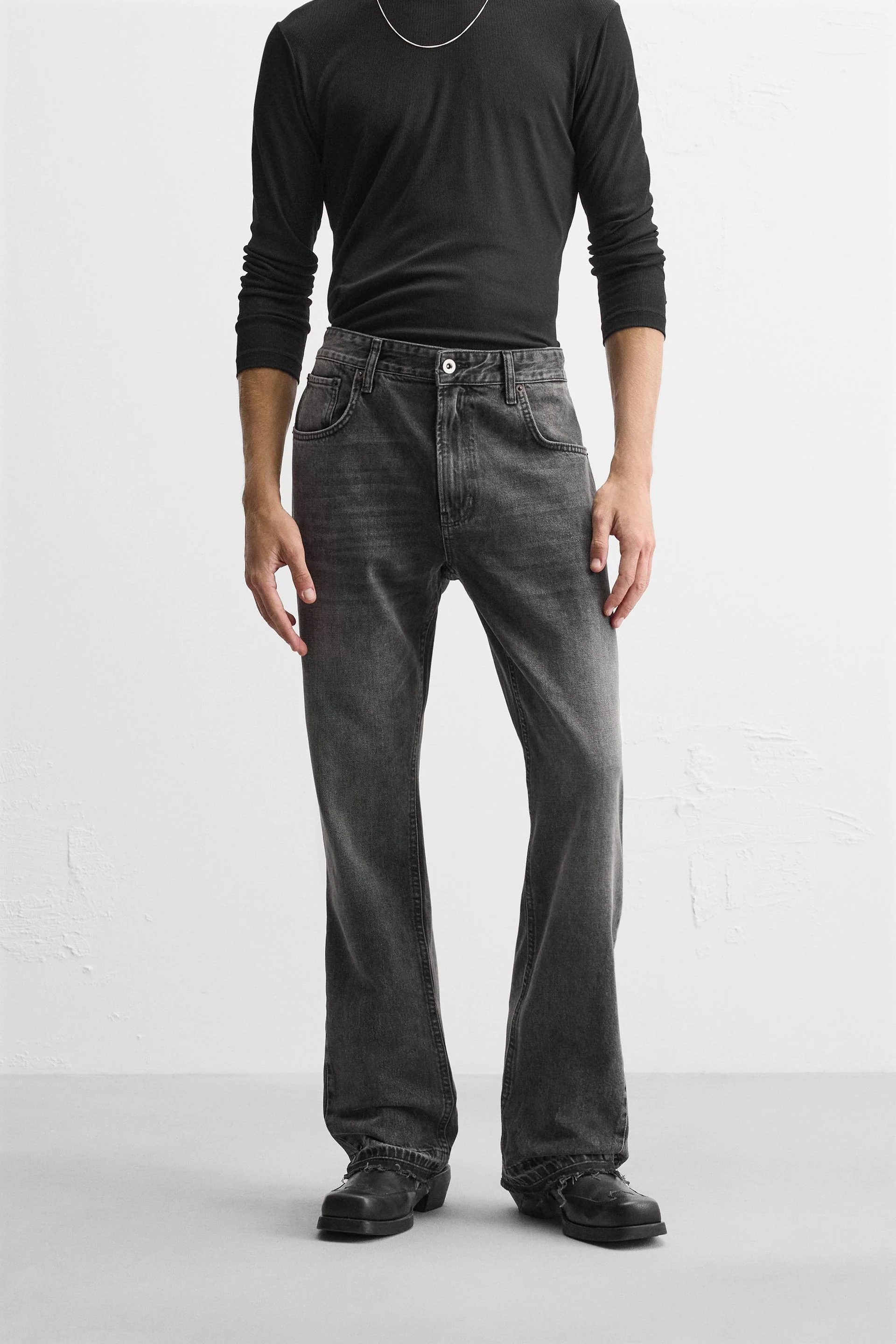 Washed Flared Jeans™ - Image 9